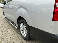 Toyota proace shuttle 2.0 d-4d long personenbus - afbeelding 31 van  33