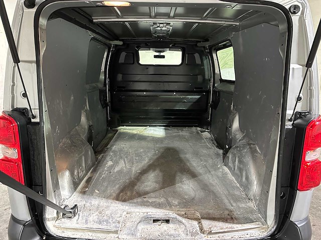 Toyota proace worker 1.6 d-4d cool comfort 95pk 2017 (origineel-nl), v-975-gr - afbeelding 16 van  26