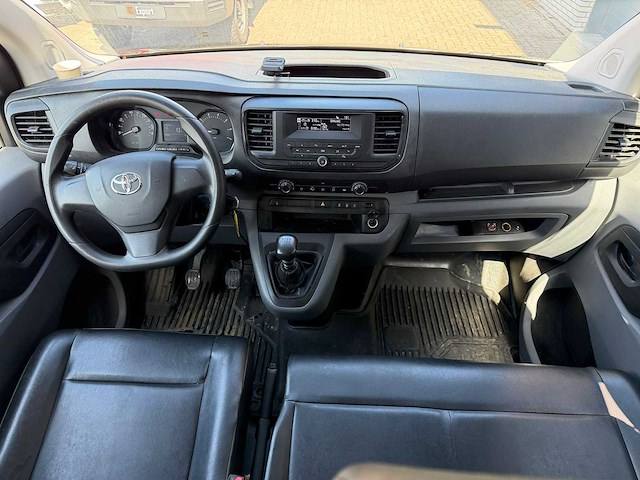 Toyota proace worker 2.0 d-4d cool comfort long dc | v-582-pd i - afbeelding 5 van  11
