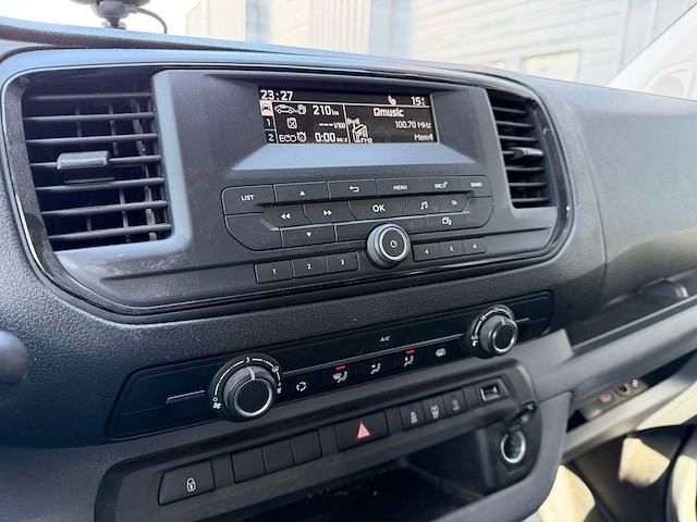 Toyota proace worker 2.0 d-4d cool comfort long dc | v-582-pd i - afbeelding 11 van  11
