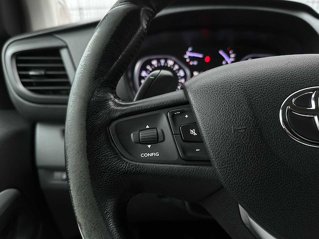 Toyota proace worker 2.0 d-4d prof. l. dc 177pk 2019, v-851-xg - afbeelding 6 van  38