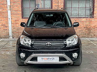 Toyota rav4 2.0-16v vvt-i sol (automaat) 150pk 2004, 76-hfb-9 youngtimer - afbeelding 6 van  40