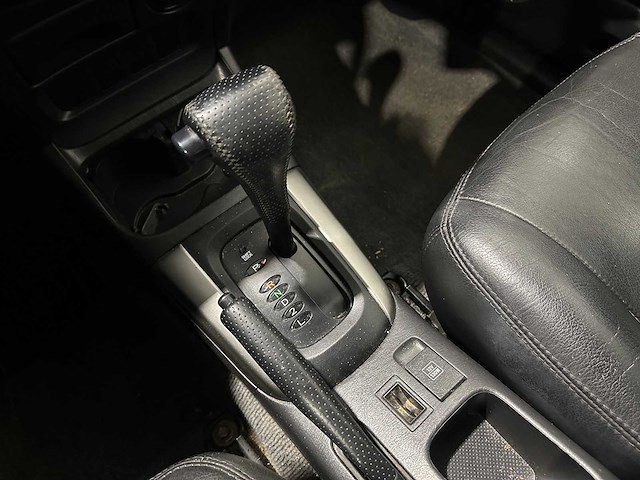 Toyota rav4 2.0-16v vvt-i sol automaat 81-jnk-8 - afbeelding 8 van  20