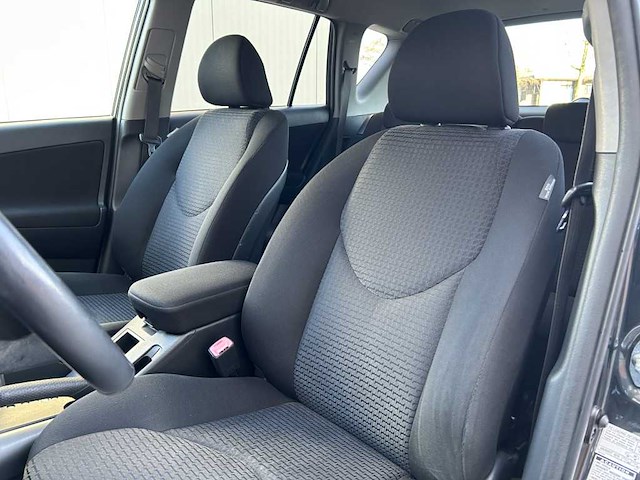 Toyota rav4 2.0 vvti x-style automaat 96-jnn-4 - afbeelding 10 van  13