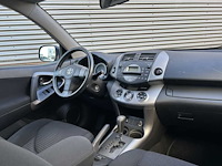 Toyota rav4 2.0 vvti x-style automaat 96-jnn-4 - afbeelding 9 van  13