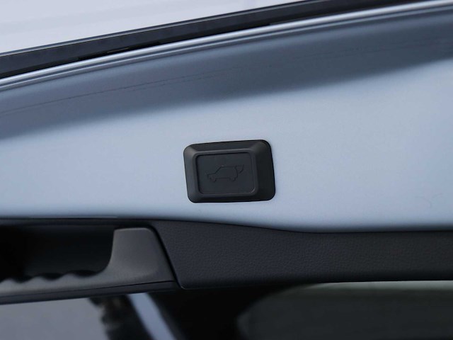 Toyota rav4 2.5 hybrid bi-tone | x-002-bf - afbeelding 19 van  39