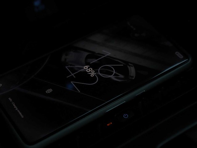 Toyota rav4 2.5 hybrid bi-tone | x-002-bf - afbeelding 29 van  37