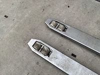 Toyota rvs hand hydraulische palletwagen - afbeelding 3 van  6