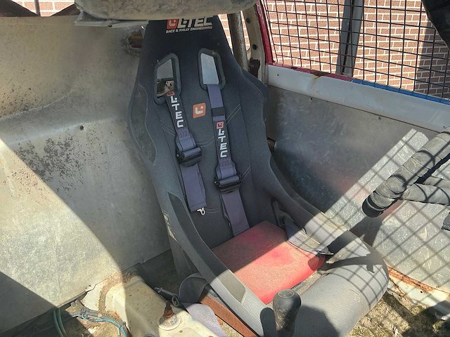Toyota starlet wedstrijd crossauto - afbeelding 10 van  12