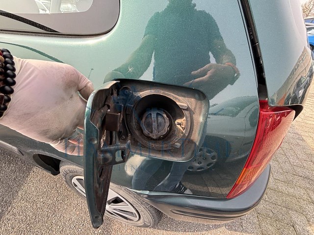 Toyota starlet - afbeelding 16 van  38