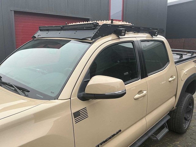 Toyota trd 4x4 tacoma off road bedrijfswagen - afbeelding 2 van  29