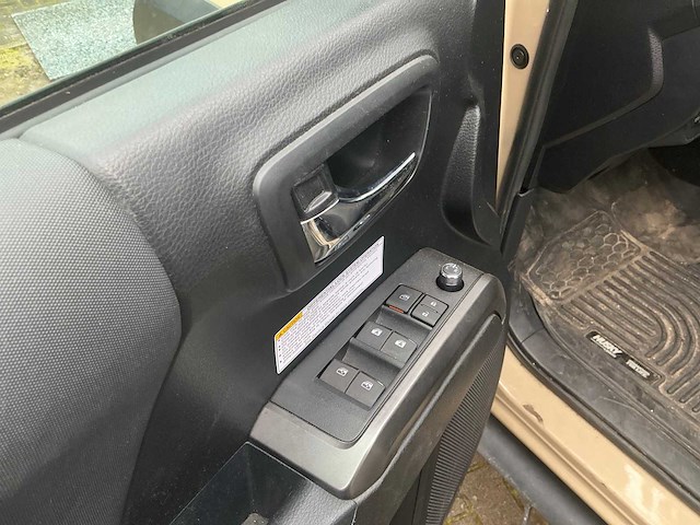 Toyota trd 4x4 tacoma off road bedrijfswagen - afbeelding 16 van  29