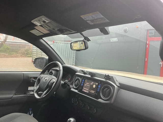 Toyota trd 4x4 tacoma off road bedrijfswagen - afbeelding 19 van  29