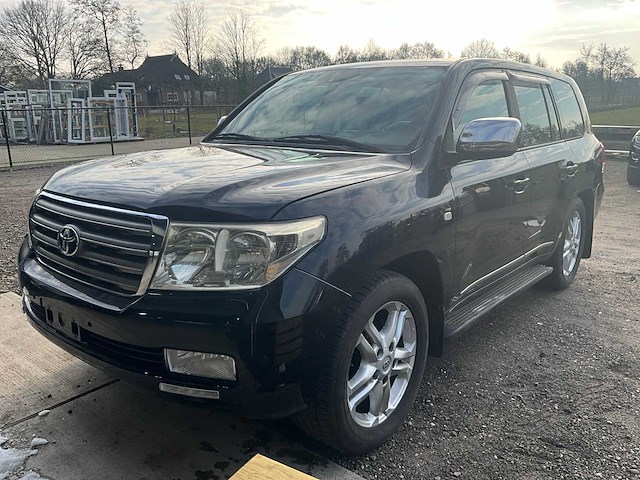 Toyota v8 - landcruiser - j20 / vdj 200 - bedrijfswagen - afbeelding 8 van  37