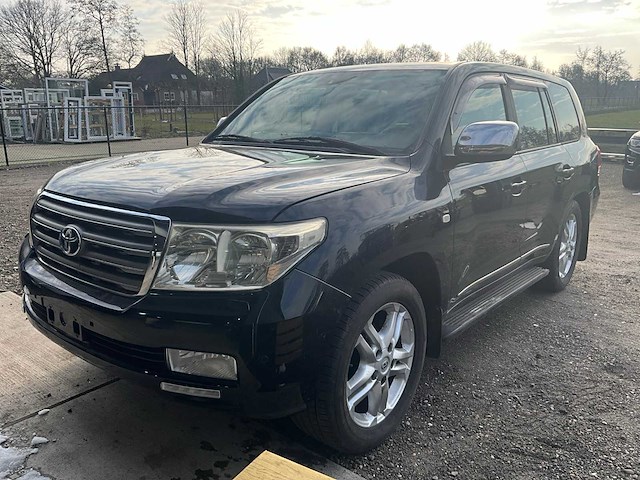 Toyota v8 - landcruiser - j20 / vdj 200 - bedrijfswagen - afbeelding 14 van  37