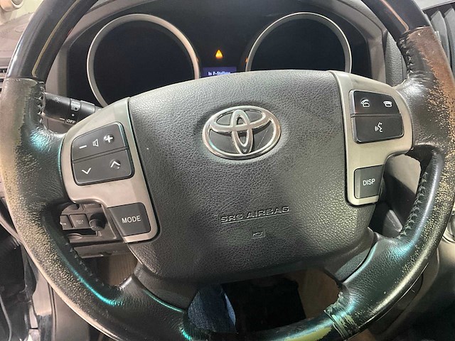 Toyota v8 - landcruiser - j20 / vdj 200 - bedrijfswagen - afbeelding 21 van  37