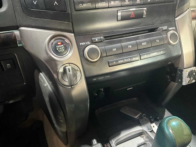 Toyota v8 - landcruiser - j20 / vdj 200 - bedrijfswagen - afbeelding 26 van  37