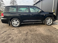 Toyota v8 - landcruiser - j20 / vdj 200 - bedrijfswagen - afbeelding 34 van  37