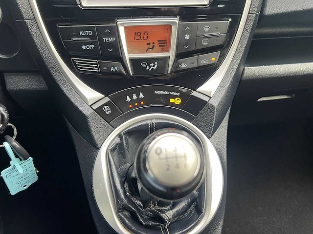 Toyota verso -s 1.3 vvt-i trend,* 2-xrl-07 - afbeelding 5 van  16