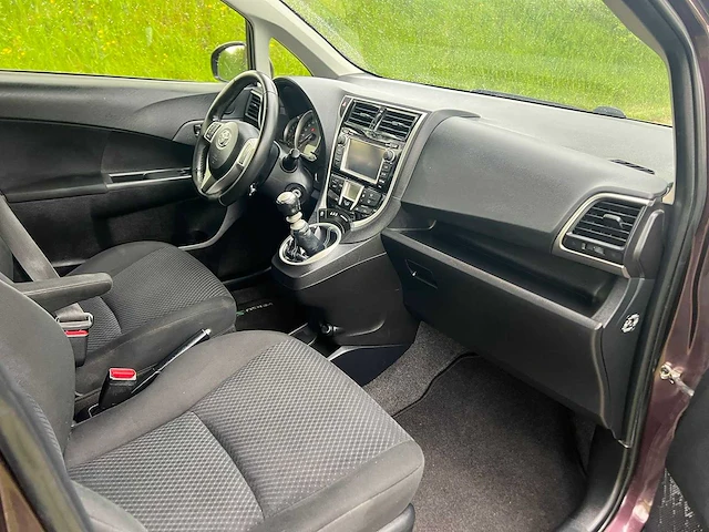 Toyota verso -s 1.3 vvt-i trend *, 2-xrl-07 - afbeelding 14 van  24