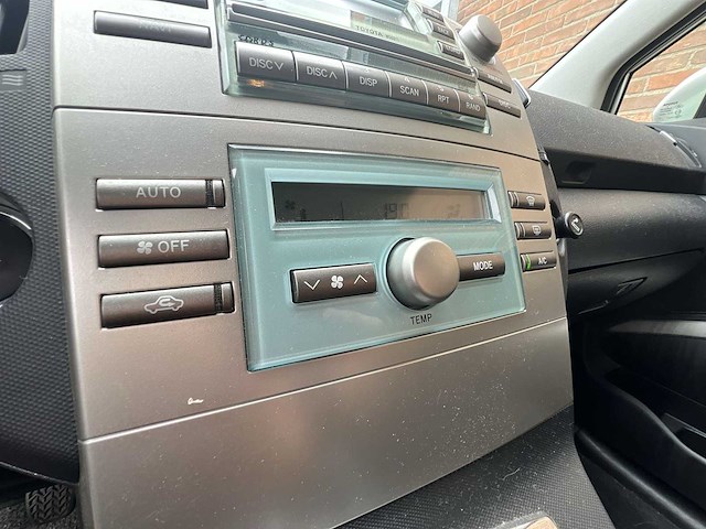 Toyota verso 1.6 vvt-i dynamic 2006 | 08-sz-xg - afbeelding 19 van  29