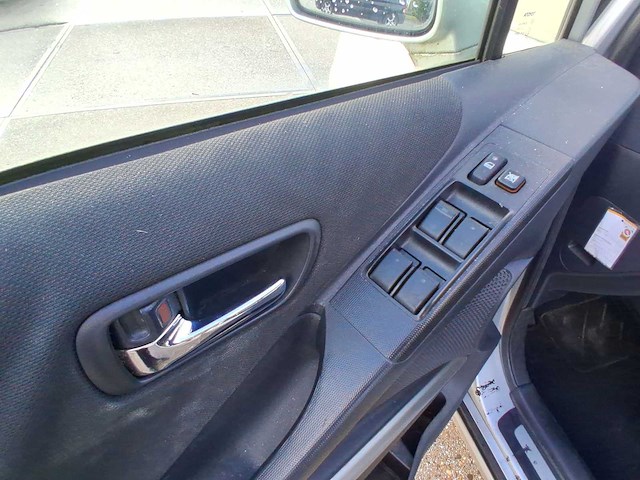 Toyota verso 1.8 vvt-i dynamic | 16-tz-td - afbeelding 5 van  32