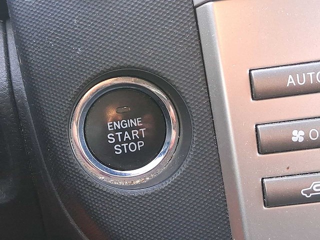 Toyota verso 1.8 vvt-i dynamic | 16-tz-td - afbeelding 6 van  32