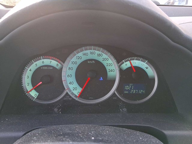 Toyota verso 1.8 vvt-i dynamic | 16-tz-td - afbeelding 9 van  32