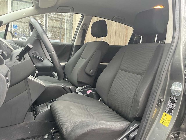 Toyota verso 1.8 vvt-i dynamic 7-persoons 2007 | 60-tv-sf - afbeelding 20 van  25