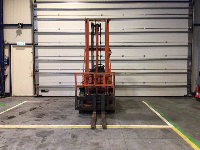 Toyota vorkheftruck - afbeelding 12 van  17