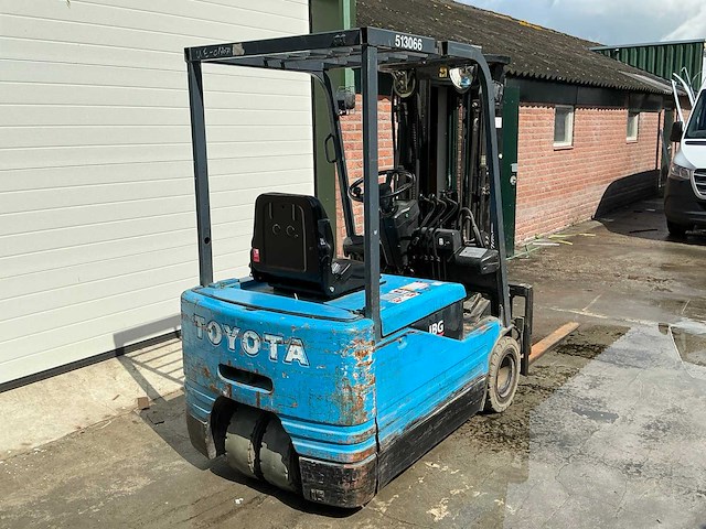 Toyota vorkheftruck - afbeelding 4 van  8