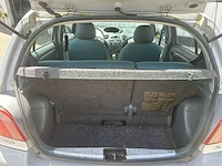 Toyota yaris 1.0-16v vvt-i terra 59-dj-xk - afbeelding 2 van  11