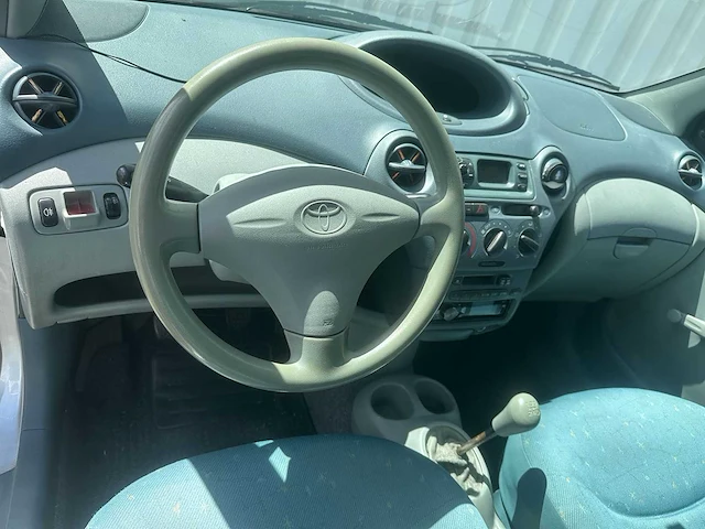 Toyota yaris 1.0-16v vvt-i terra 59-dj-xk - afbeelding 9 van  11