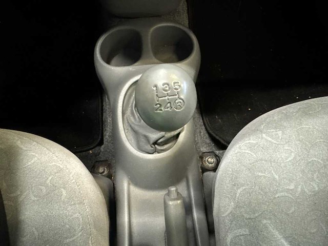 Toyota yaris 1.0-16v vvt-i , x-008-tb - afbeelding 2 van  15