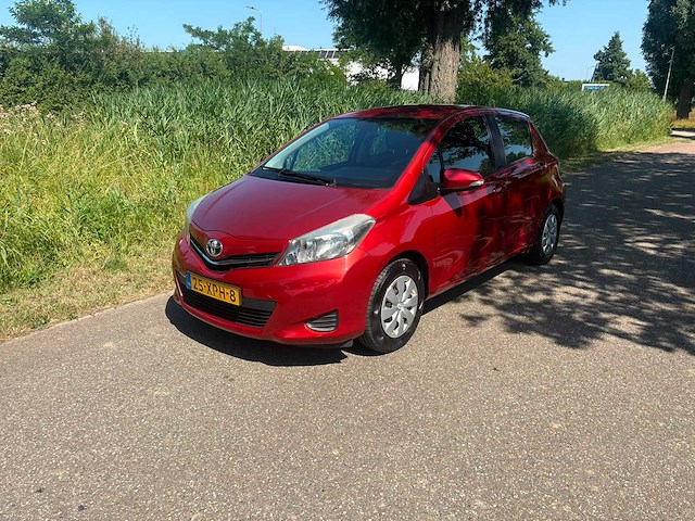 Toyota yaris 1.0 vvt-i aspiration ,25-xph-8 - afbeelding 1 van  24