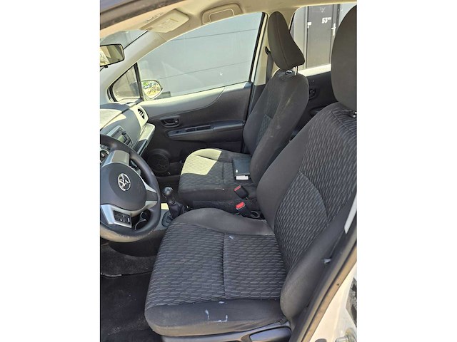 Toyota yaris 1.0 vvt-i comfort, 56-thb-4 - afbeelding 13 van  14