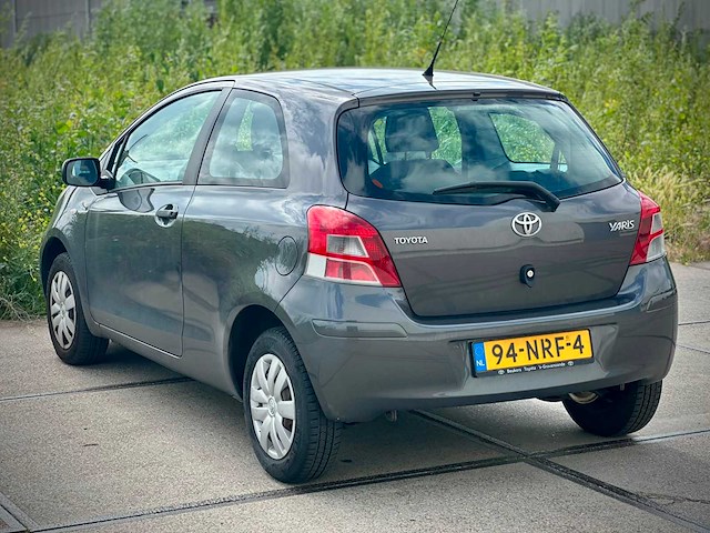 Toyota yaris 1.0 vvti acces , 94-nrf-4 - afbeelding 9 van  15
