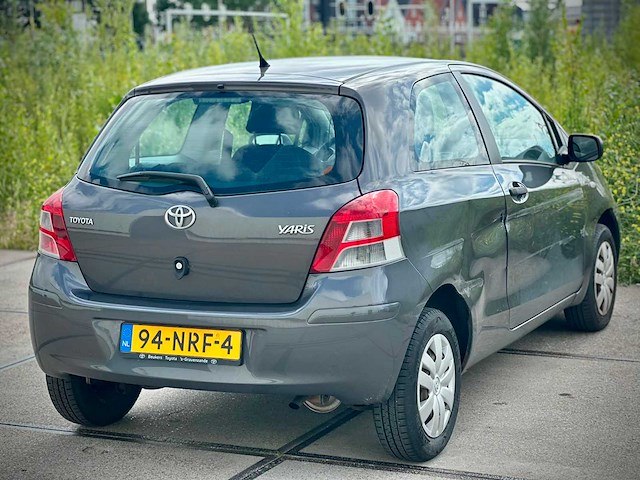 Toyota yaris 1.0 vvti acces , 94-nrf-4 - afbeelding 10 van  15