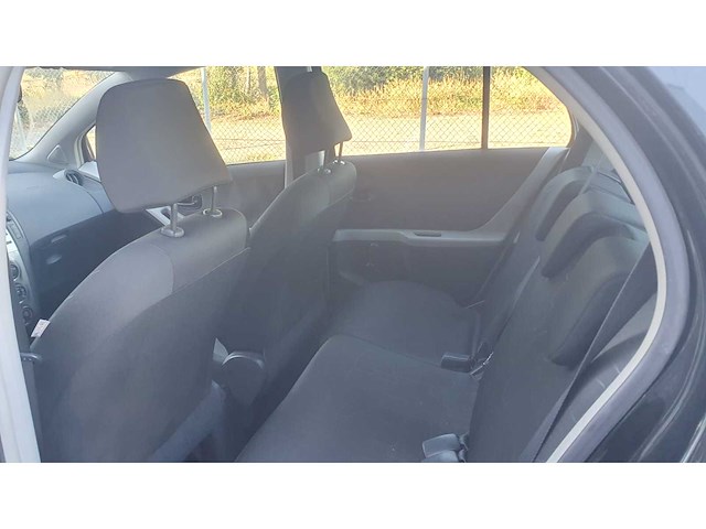 Toyota yaris 1.0 vvti acces, k-282-fs - afbeelding 6 van  7