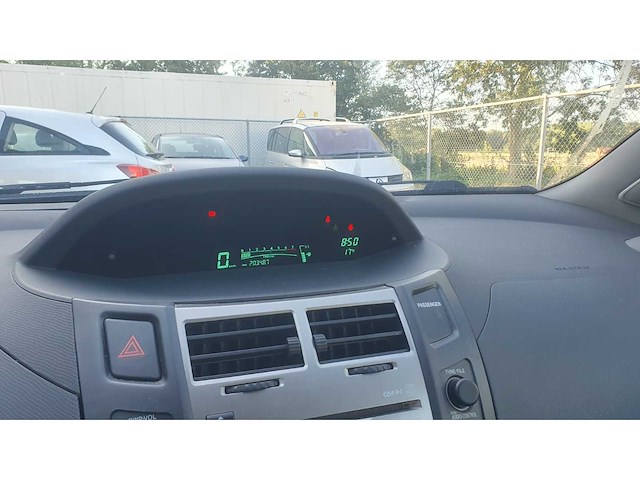 Toyota yaris 1.0 vvti acces, k-282-fs - afbeelding 12 van  14