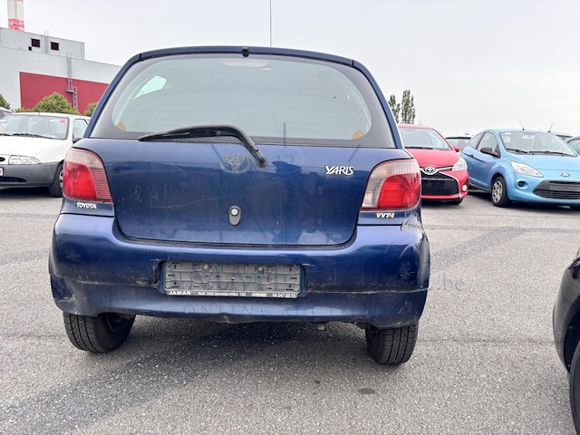 Toyota yaris 1.0i vvt-i natura, 2001 - afbeelding 40 van  43