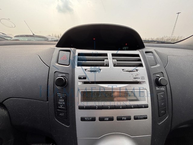 Toyota yaris 1.0i vvt-i natura, 2009 - afbeelding 3 van  28