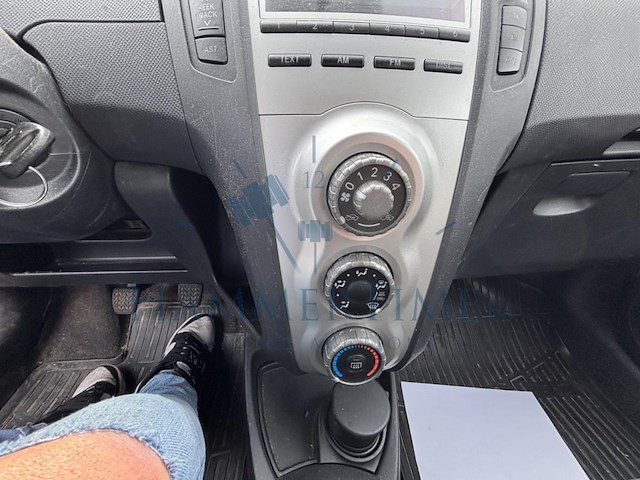 Toyota yaris 1.0i vvt-i natura, 2009 - afbeelding 4 van  28