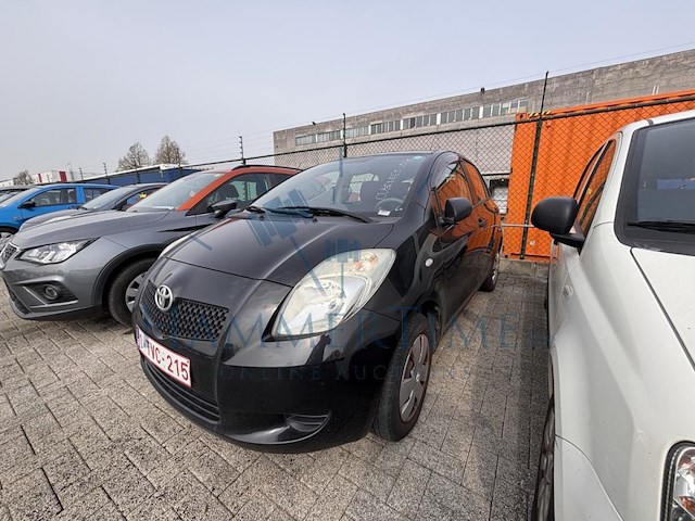 Toyota yaris 1.0i vvt-i natura, 2009 - afbeelding 1 van  28