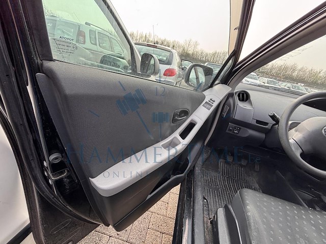 Toyota yaris 1.0i vvt-i natura, 2009 - afbeelding 25 van  28