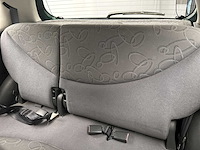 Toyota yaris 1.3-16v vvt-i luna 2000 | 94-gg-nz - afbeelding 4 van  12
