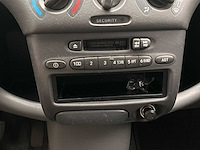 Toyota yaris 1.3-16v vvt-i luna 2000 | 94-gg-nz - afbeelding 6 van  12