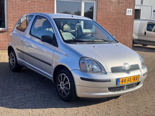 Toyota yaris 1.3-16v vvt i sol, 44-fl-nx - afbeelding 5 van  10