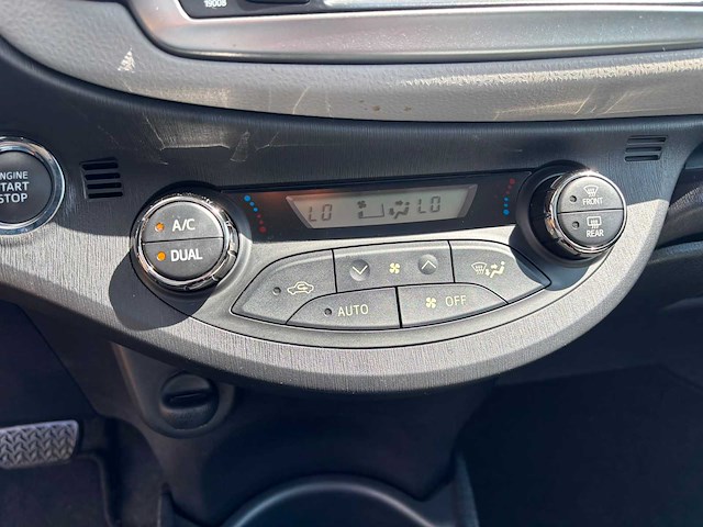 Toyota yaris 1.3 vvt i aspiration automaat, kh-598-h - afbeelding 3 van  23