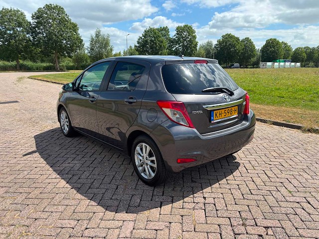 Toyota yaris 1.3 vvt i aspiration automaat, kh-598-h - afbeelding 18 van  23